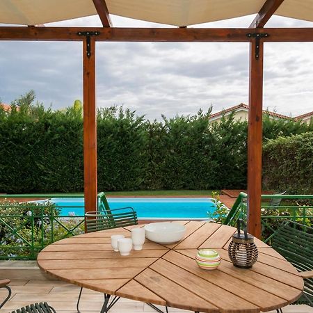 Venus Villa With Private Pool, 2Min To The Beach 菲尼孔塔 外观 照片