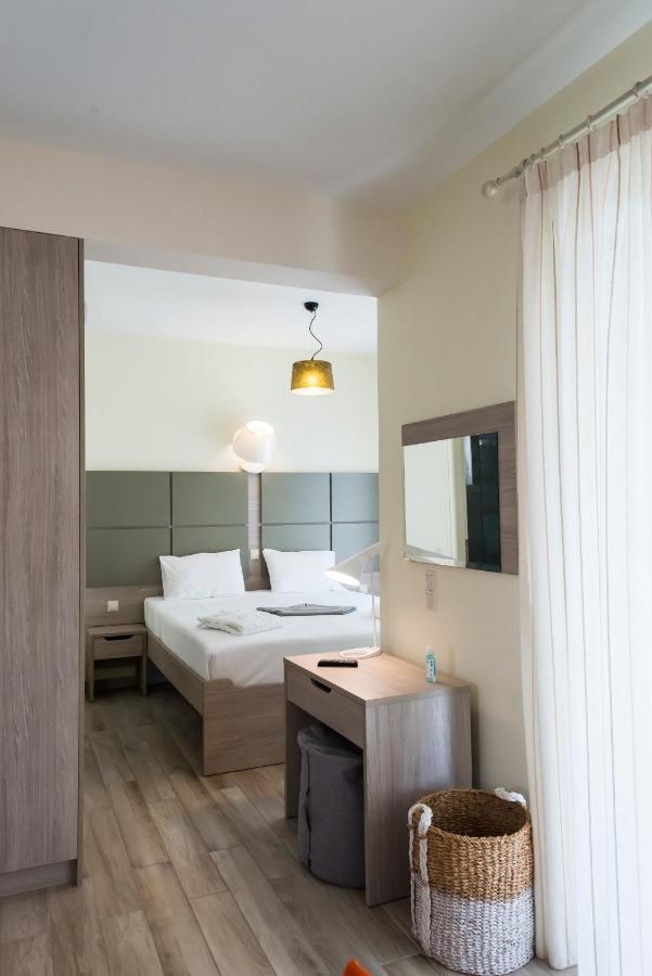 Venus Villa With Private Pool, 2Min To The Beach 菲尼孔塔 外观 照片